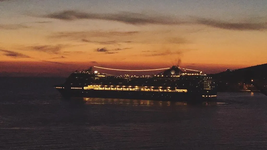 Sunset In Apartment Sarandë